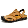 Atmungsaktive braune Herren-Ledersandalen mit geschlossener Zehenpartie für Outdoor-Aktivitäten - 38 / Khaki