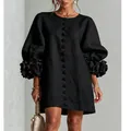 Elegantes schwarzes Baumwoll-Leinen-Kleid mit 3D-Blumen-Laternenärmeln und Rundhals - Schwarz