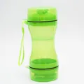Tragbare grüne 2-in-1 Reiseflasche für Wasser und Futter für Hunde mit Trageband - Standardausführung / Grün