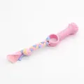 Langlebiges rosa TPR-Hundekauspielzeug mit buntem geflochtenem Seilknotenschwanz. - Hülsen-Typ / Hülsen-Stoffstreifen - Rosa