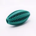 Giocattolo da masticare per cani in gomma verde a forma di rugby per la pulizia denti - Palla da rugby / Grande Lunghezza 12cm / Verde malachite