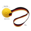 Pallina per cani in EVA resistente con cinturino di trazione colori tedeschi - Palla di Corda Colorata (Grande) / Palla 9cm/Corda 40cm / Giallo con corda colorata