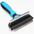 Rastrello per sottopelo per animali blu e nero con denti in acciaio inox per cura - Pettine a denti fitti 2 in 1 / Taglia S