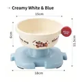 Rutschfester erhöhter Haustiernapf in Cremeweiß und Blau mit süßen Hundemotiven - Patchwork / Plastikschüssel / Cremeweiß und Blau