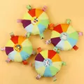 Vierteiliges buntes Plüsch-Katzen-Frisbee-Spielzeug mit Glocken und Tierdesigns - Hunde-Frisbee