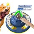 Juguete rompecabezas interactivo para perros con compartimentos para premios y tapas azules. - Nivel Experto Fortaleza Espacial