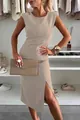 Elegantes ärmelloses Midikleid mit Rundhalsausschnitt und Seitenschlitz in neutralem Beige - Khaki