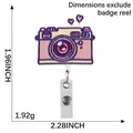 Niedlicher bestickter Kamera-Ausweishalter, ausziehbar, in Lila und Rosa für IDs - Lila Rosa Kamera (2) / 5x5.8cm