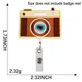 Ausziehbarer Ausweishalter mit besticktem Vintage-Kamera-Patch für Pflegepersonal - Retro Braune Kamera (4) / 4.4x5.9cm