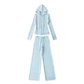 Volledig overzicht van lichtblauwe katoenen hoodie en bijpassende wijde yoga broek set - M / Boven- En Onderstuk / Lichtblauw