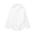 Elegante camicia bianca con bottoni, maniche lunghe e un taschino sul petto anteriore. - Bianco