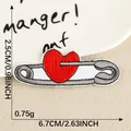 Roter Herz- und Sicherheitsnadel-Stickaufnäher für Kleidung, Größe 6,7 x 2,5 cm - Herz Sicherheitsnadel
