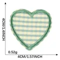 Parche bordado termoadhesivo en forma de corazón a cuadros azules y blancos 4x4cm - Cuadros Azul Blanco / Adhesivo Termofusible