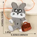 Cartoon grauer Hase Aufbügler Stickerei Patch mit Aktentasche für Kleidung Accessoires - Handtasche Hase / Einzelstück