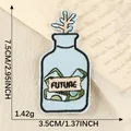 Κεντημένο γαλάζιο σήμα μπουκάλι με κείμενο FUTURE και λεπτομέρεια φυτού - Μπουκάλι Νερού Future (Νο.1) / 7.5x3.5cm