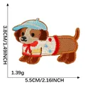Parche bordado de perro salchicha con gorro y camisa, 5,5x3,8 cm - Teckel (Sombrero Azul Camisa Roja)