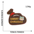 Gedetailleerde Kerstcadeauzak geborduurde patch met Merry Christmas tekst 7x5,9cm 1,54g - B1R-B-1-5 hotmelt lijm
