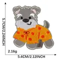 Lindo parche bordado de perro de dibujos animados para ropa DIY, variante de 5,7x5,4 cm - Terrier (Lunares Naranjas)