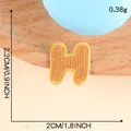 Toppa ricamata lettera H gialla per vestiti e scrapbooking - Lettera H Arancione (B4L-B-1-5) Autoadesiva
