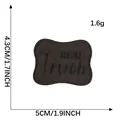 Parche bordado marrón 'REAL Truth', tamaño 5x4,3 cm, peso 1,6 g, pegatina textil - Parche Bordado Rectangular Ondulado (REAL Truth) / 5cm x 4,3cm / Marrón Oscuro