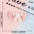Süßes rosa-beiges Plüsch-Schleifenzubehör mit Perle für DIY-Handwerk, 3x2,8 cm groß - Rosa Plüschschleife (G2L-B-1-8)