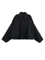 Moderne schwarze Bomberjacke mit Fledermausärmeln, Reißverschluss und gerafftem Saum. - S / Oberteile / Schwarz