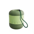Tragbare zweifarbige grüne Silikon-Haustierwasserflasche für Hunde mit Trageband - Silikon-Typ / 250ml Größe / Matcha-Grün