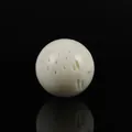 Coque interne en plastique pour balle de jouet sonore vibrante pour chien blanc crème - Version de Charge Anglaise / Mécanisme Nu