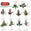 Set aus 10 verschiedenen künstlichen Weihnachtsbeeren-Sprays mit genauen Größenangaben. - S211 Stil / 10er-Set