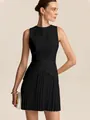 Elegante abito plissettato nero senza maniche da donna, vestibilità slim chic - Taglia S / Nero