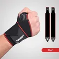 Professionelle verstellbare Kompressions-Handgelenkstütze in Rot für das Krafttraining - Black With Red / Ein Set