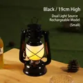 Draagbare zwarte 19cm retro LED oplaadbare campinglantaarn met dubbele lichtbron. - Y026SR Klein (H19cm) / Oplaadbaar model / Zwarte Vlam Stijl