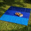 Grande tappeto da picnic impermeabile in poliestere 210T con cuciture blu per camping - 140*200cm / Combinazione di sfumature 1