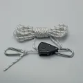 Robuust 4m reflecterend windtouw in wit met zwarte katrol en clips voor buiten - Katrol Set / Reflecterend Wit