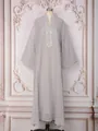 Vue détaillée d'un élégant caftan turc gris orné de perles fines et de paillettes. - S / Robes / Gris