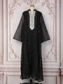 Vue détaillée de l'abaya en tulle noir avec motifs en strass et perles argentées - S / Robes / Noir