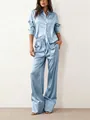 Elegante conjunto de dos piezas de satén azul claro con camisa de manga larga para mujer - XS / Top Y Pantalón / Azul claro