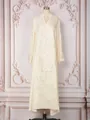 Vue détaillée d'une robe ethnique élégante avec broderie complexe de paillettes et perles - S / Robes / Abricot