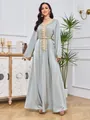 Elegante lichtblauwe lange jurk met gouden borduursels en kralen - S / Dresses / Lichtblauw Grijs