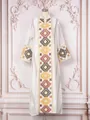 Elegante witte lange kaftan jurk met geometrisch borduurwerk en fonkelende strass details - S / Dresses / Wit (271)