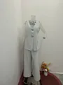 Elegante completo gilet senza maniche grigio chiaro e pantaloni larghi da ufficio - Grigio chiaro