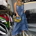 Bohemian Sommer blau V-Ausschnitt Denim Maxikleid mit Volants und ausgefransten Kanten - XS / Kleider / Blau