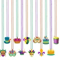 Colliers de perles Mardi Gras avec masques colorés, couronnes et pendentifs de bouffon. - Collier de Perles Mardi Gras / Lot de 12
