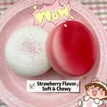 Vue détaillée des jouets squishy à rebond lent en forme de gâteau mousse à la fraise - Gâteau Oolong Pêche Blanche