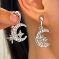 Elegante zilverkleurige ster en maan oorbellen met micro-pave voor een luxe uitstraling - Micro-Ingelegde Ster en Maan Hanger (4680)