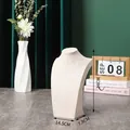 Premium beige fluwelen sieraden buste mannequin standaard voor kettingen, 24cm - H-Type Hoogte 24 / Beige