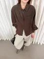 Camicia retrò in velluto a coste marrone e pantaloni beige larghi. - Taglia M / Top / Caffè