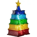 Creatieve regenboog gestapelde boek kerstboom decoratie met een gouden ster bovenop - Regenboog Gestapelde Boeken Stijl
