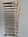 Kit de pinceaux de maquillage professionnel avec manches marrons et embouts or rose - Lot de 20 Pièces / Marron