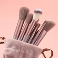 Set di 13 pennelli da trucco professionali con setole caffè e custodia in velluto rosa - Marrone